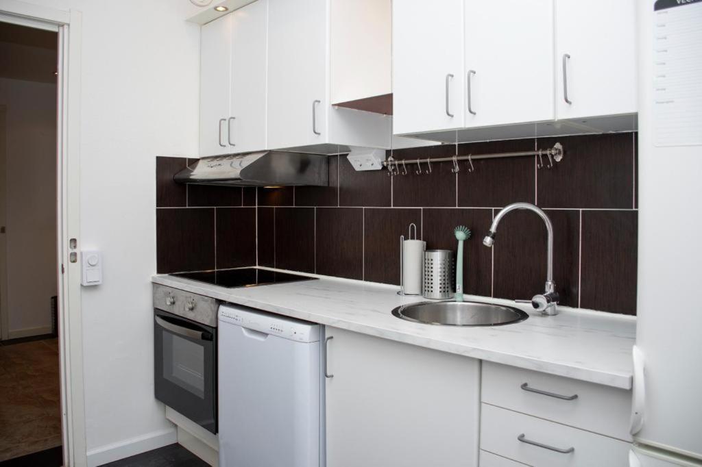 Entire Apartment Malmo 2 Bedrooms-Tv Lounge-Balcony Exterior photo
